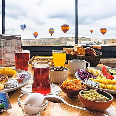 Ala Stone - Balloon View Experience Hotel 3*